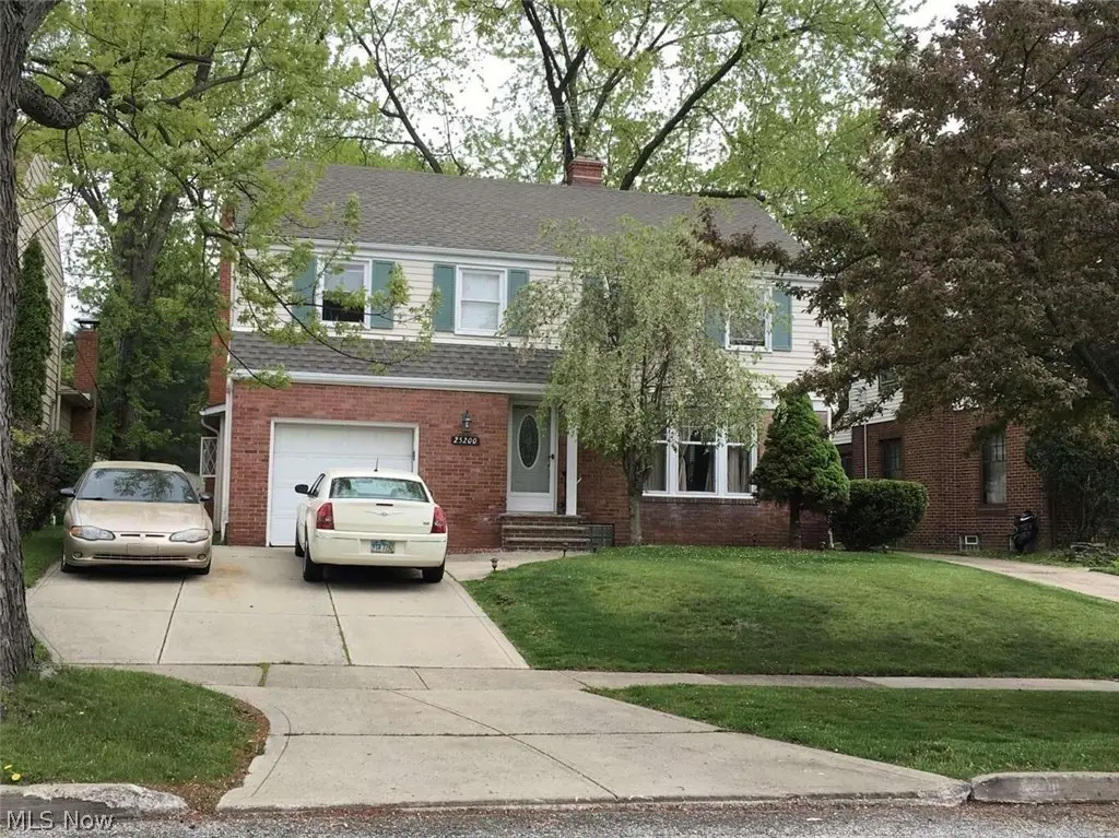 25200 Glenbrook Boulevard, Euclid, OH 44117 - #1