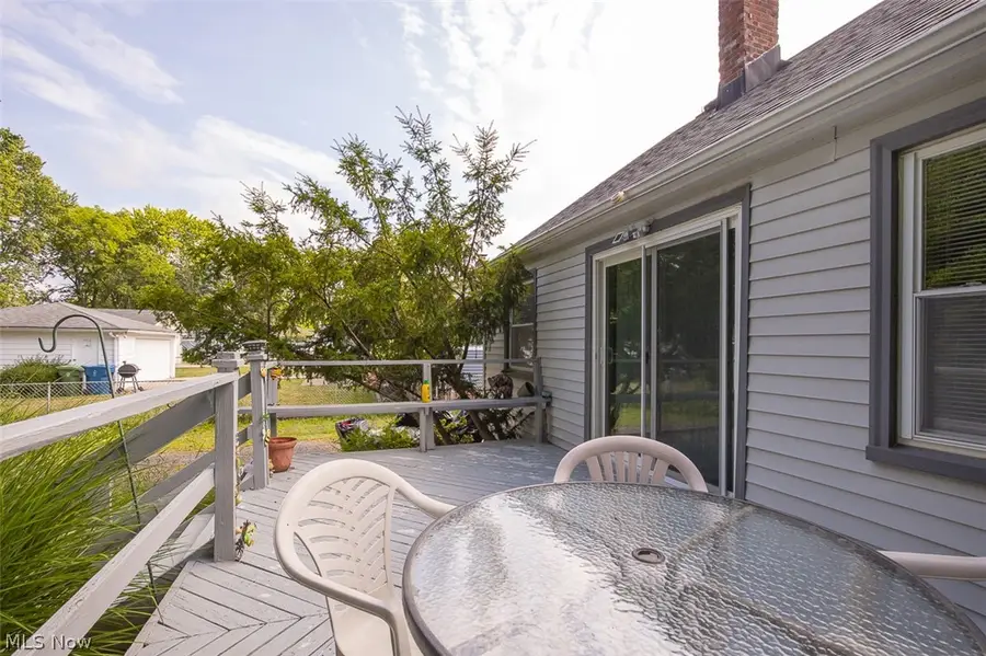 6453 W 130th Street, Parma Heights, OH 44130 - #3
