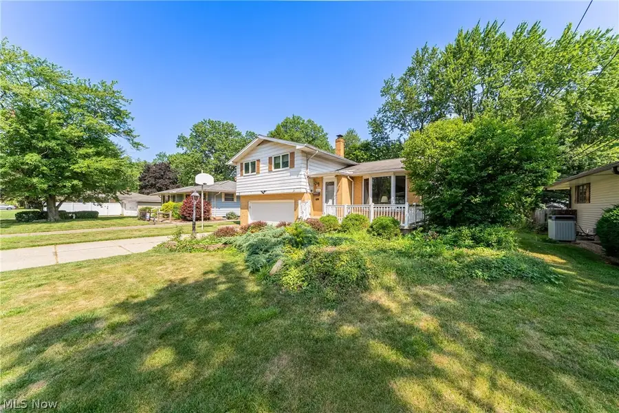 24432 Palm Drive, North Olmsted, OH 44070 - #3