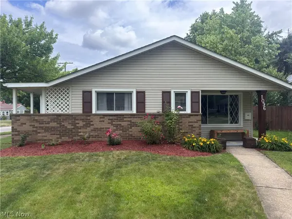 1096 Birch Lane, Cleveland, OH 44109