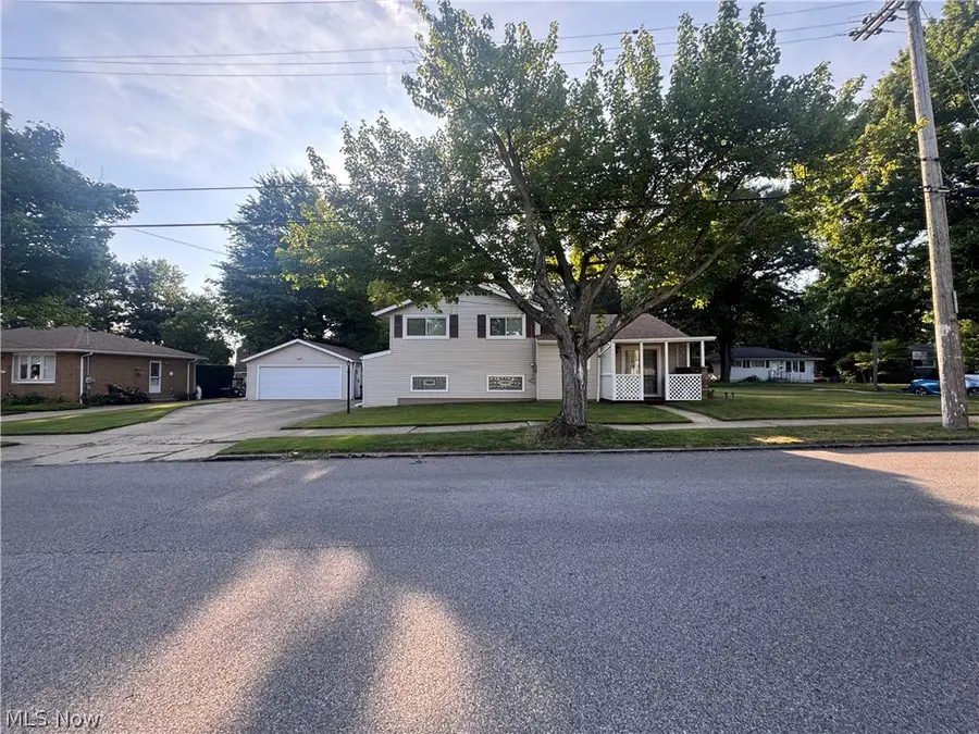 1096 Birch Lane, Cleveland, OH 44109 - #2