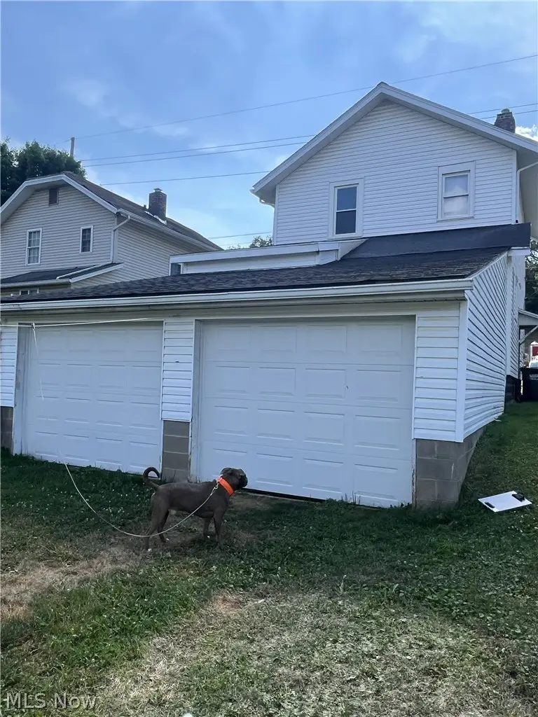 918 9th Sw Street, Massillon, OH 44647 - #2