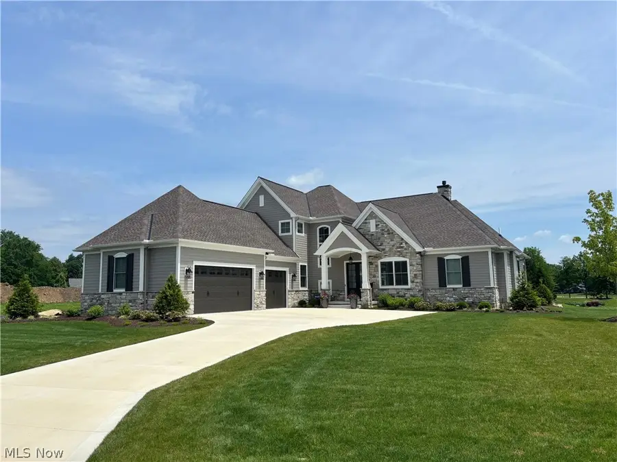 5496 Stone Creek Drive, Solon, OH 44139 - #3
