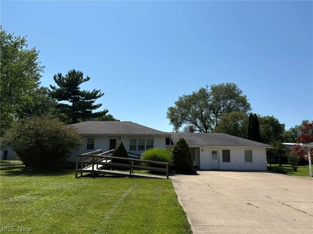 2140 Claus Road, Vermilion, OH 44089 - #1