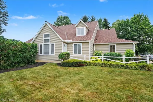 478 Kings Court, Copley, OH 44321
