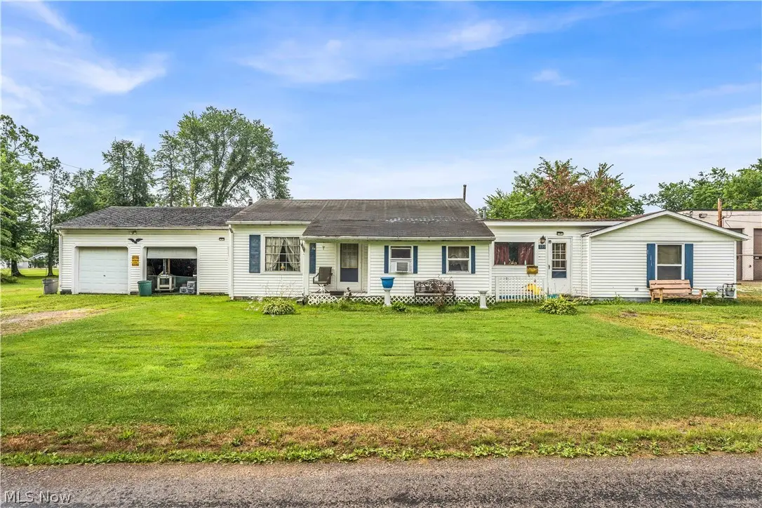 550 Oak Street, Jefferson, OH 44047 - #1