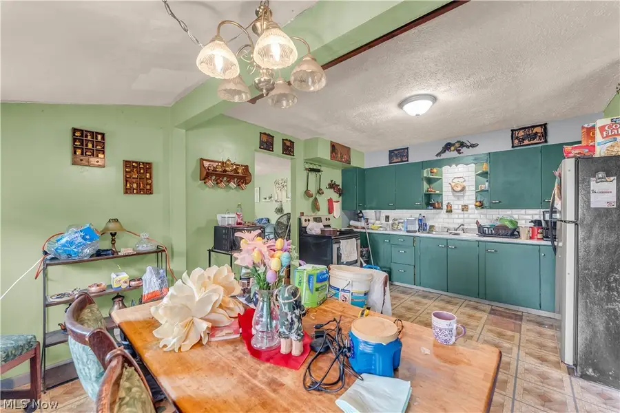 550 Oak Street, Jefferson, OH 44047 - #3