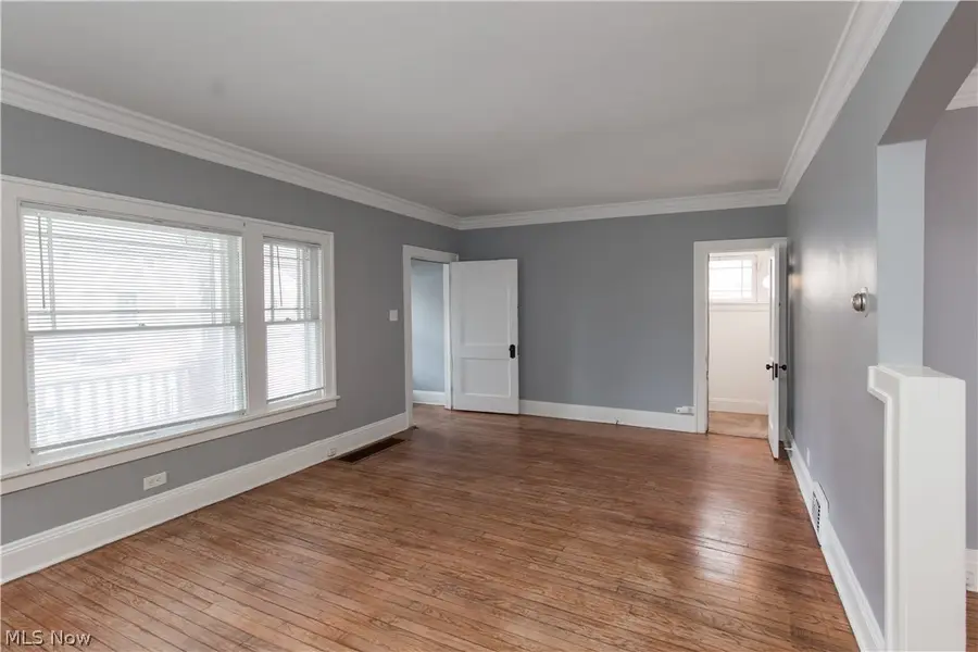 2169 Olive Avenue #1, Lakewood, OH 44107 - #2