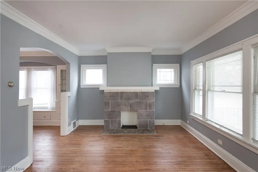 2169 Olive Avenue #1, Lakewood, OH 44107 - #3
