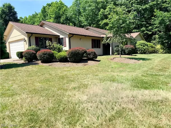 11106 Blodgett Creek Trail, Strongsville, OH 44149