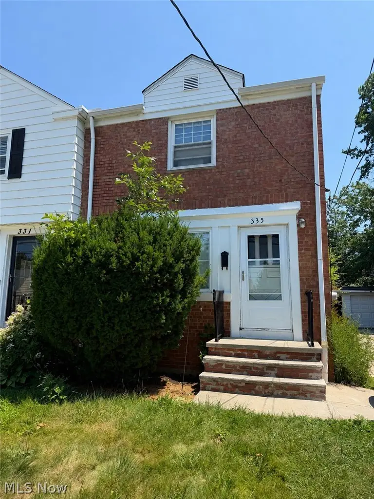 335 E 250th Street, Euclid, OH 44132 - #1