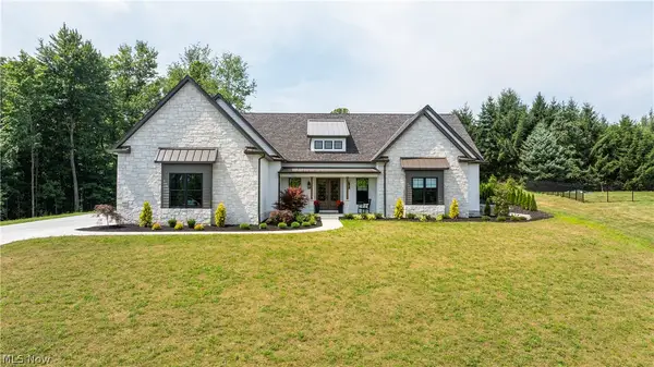 8484 Ivy Hill Drive, Poland, OH 44514