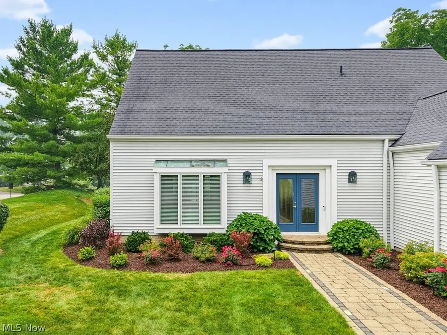 975 Meadowlark Circle, Aurora, OH 44202 - #3