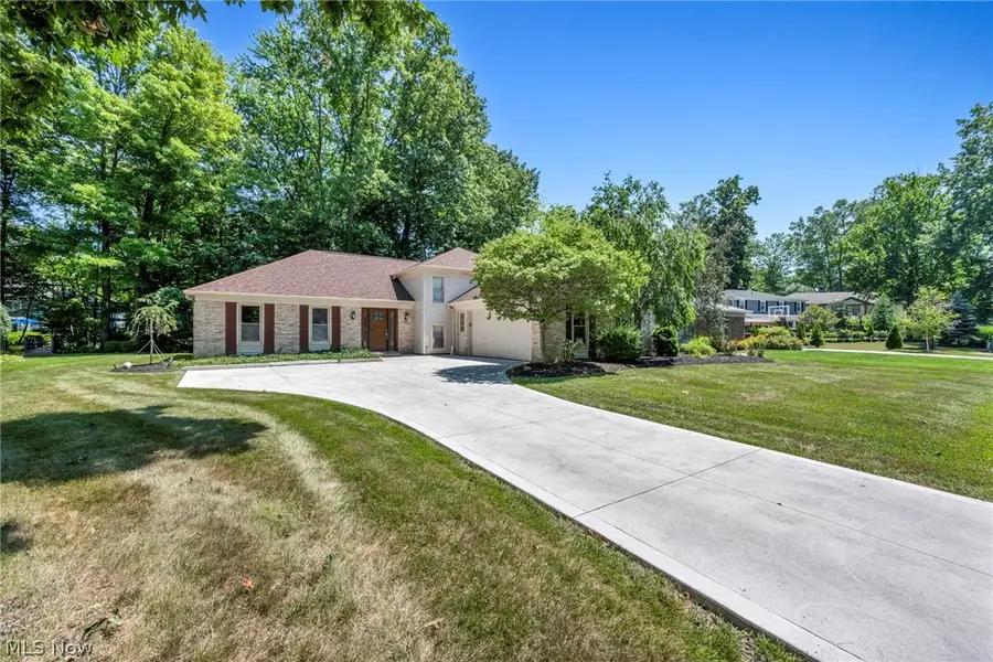 3159 Creekside Drive, Westlake, OH 44145 - #3