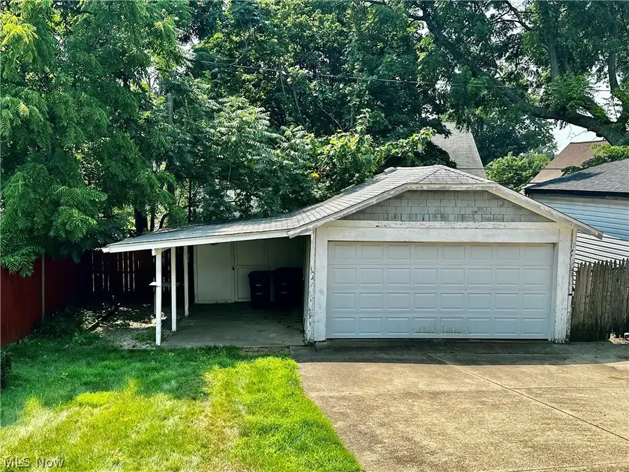 346 E Ido Avenue, Akron, OH 44301 - #2