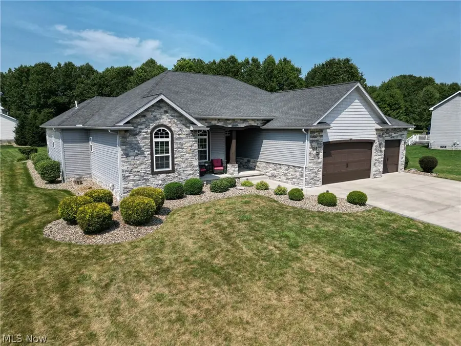 124 Cedars Drive, Poland, OH 44514 - #2