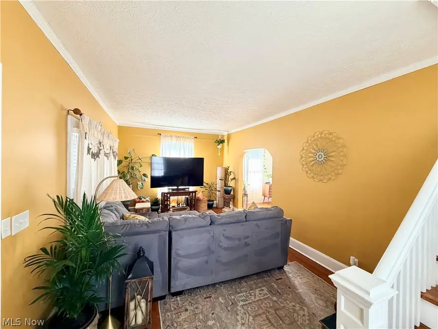 847 Sheffield Ne Avenue, Massillon, OH 44646 - #3