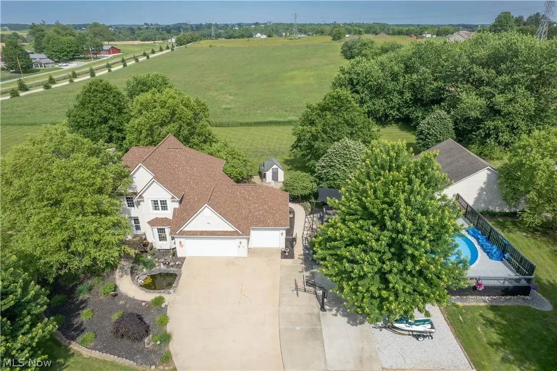 4456 Maplegrove Avenue, Louisville, OH 44641 - #1