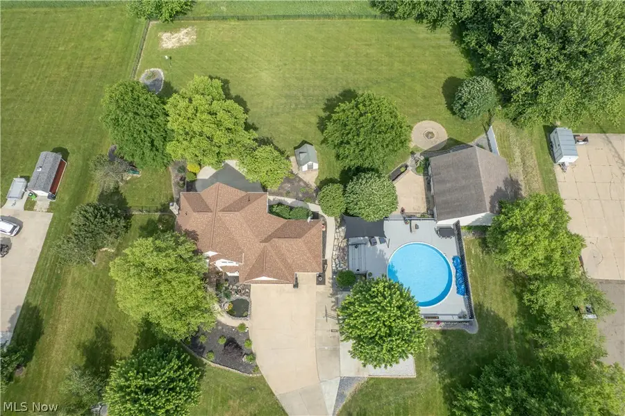 4456 Maplegrove Avenue, Louisville, OH 44641 - #2