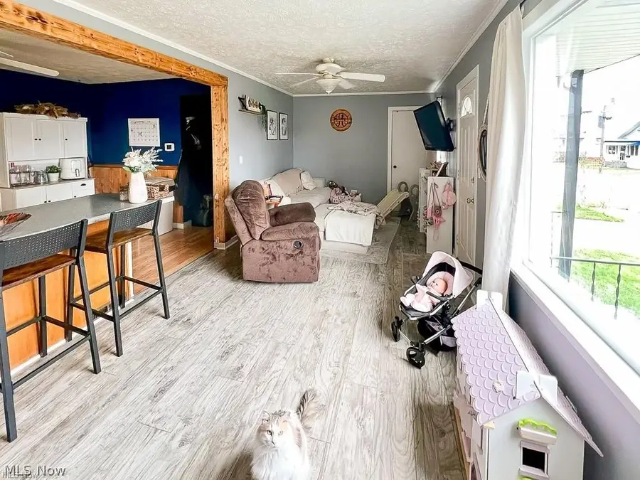 516 W 10th Street, Ashland, OH 44805 - #2