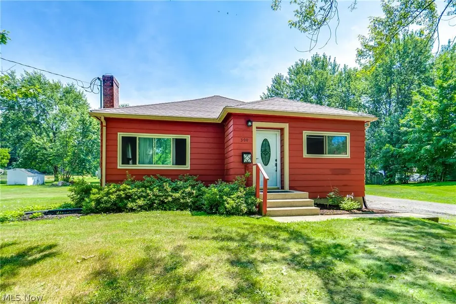 300 N Seneca Street, Rittman, OH 44270 - #2