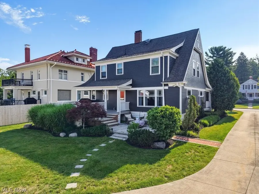 104 S Franklin Street, Chagrin Falls, OH 44022 - #3