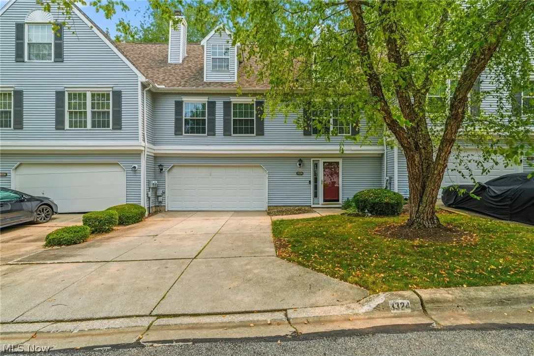 3324 Brookside Lane, Cuyahoga Falls, OH 44223 - #1