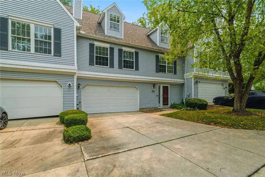 3324 Brookside Lane, Cuyahoga Falls, OH 44223 - #2