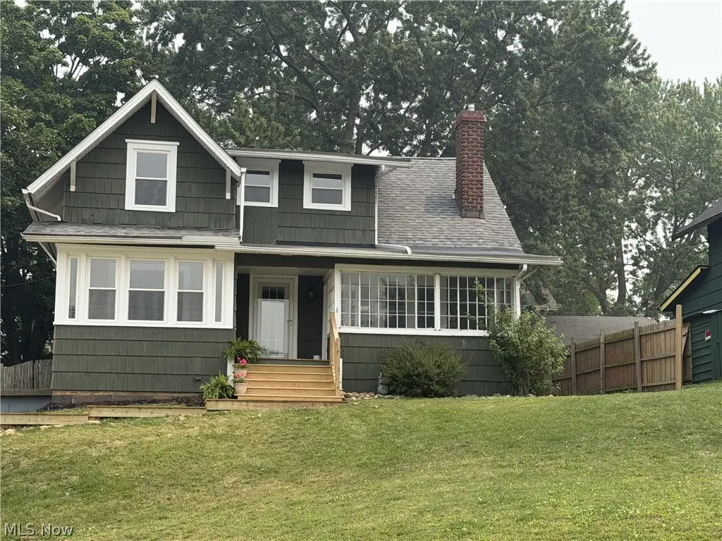 1552 Parkway Boulevard, Alliance, OH 44601 - #1