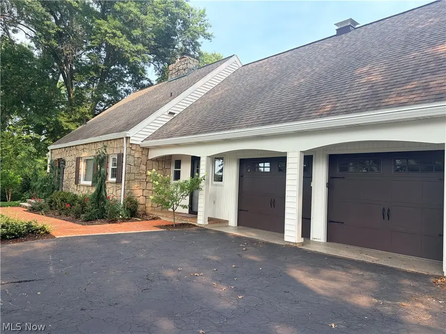 615 W Wayne Avenue, Wooster, OH 44691 - #2