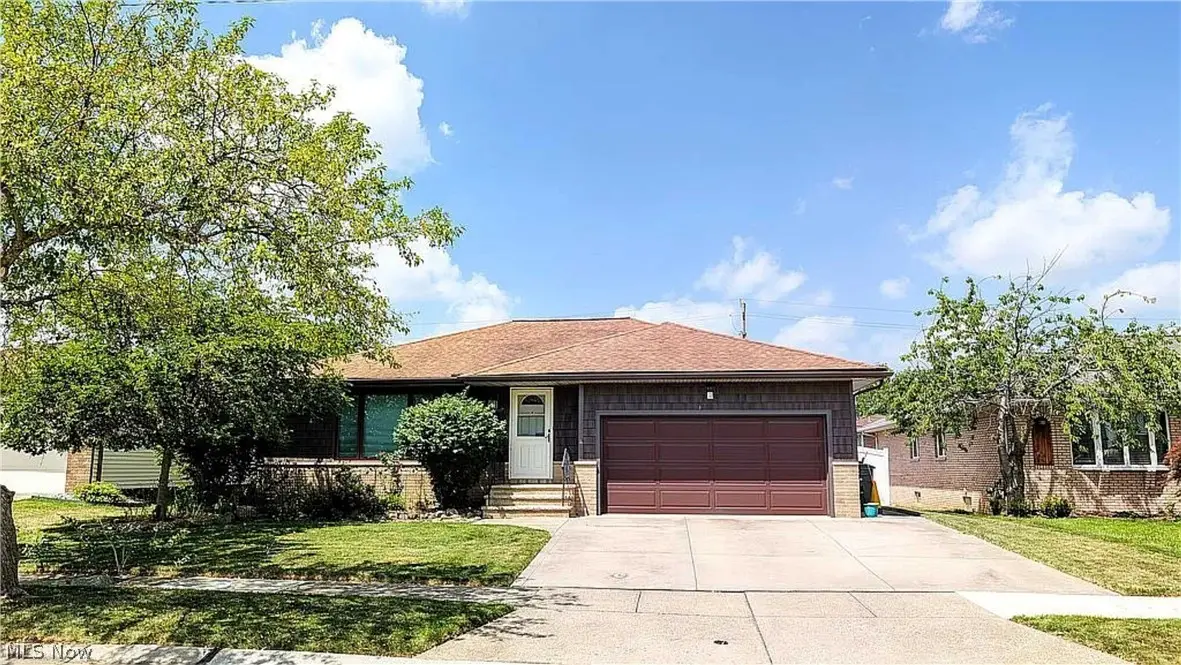 4770 Elizabeth Lane, Brooklyn, OH 44144 - #1