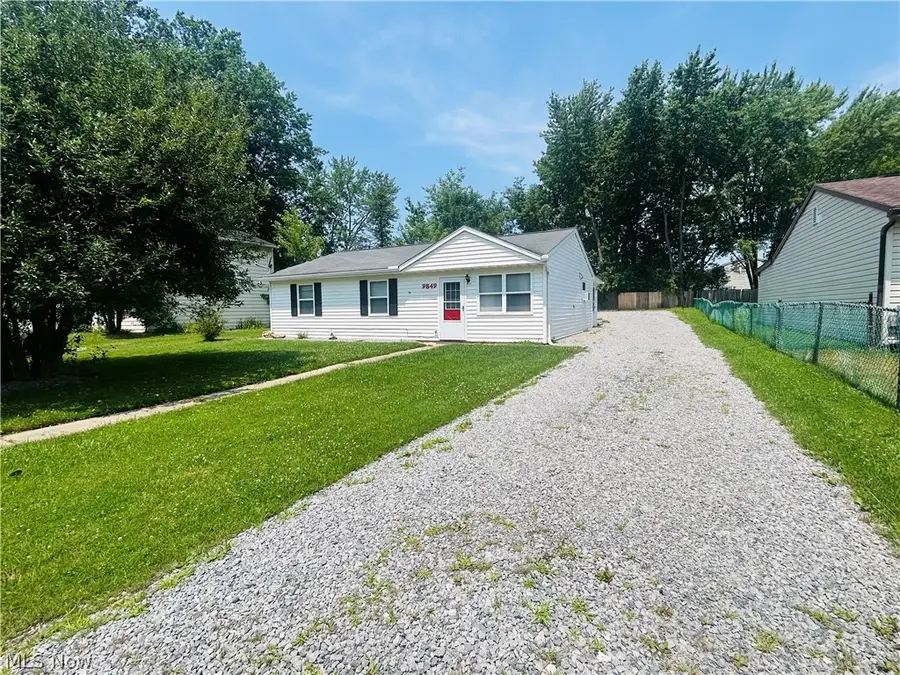 9849 Bright Drive, Windham, OH 44288 - #2