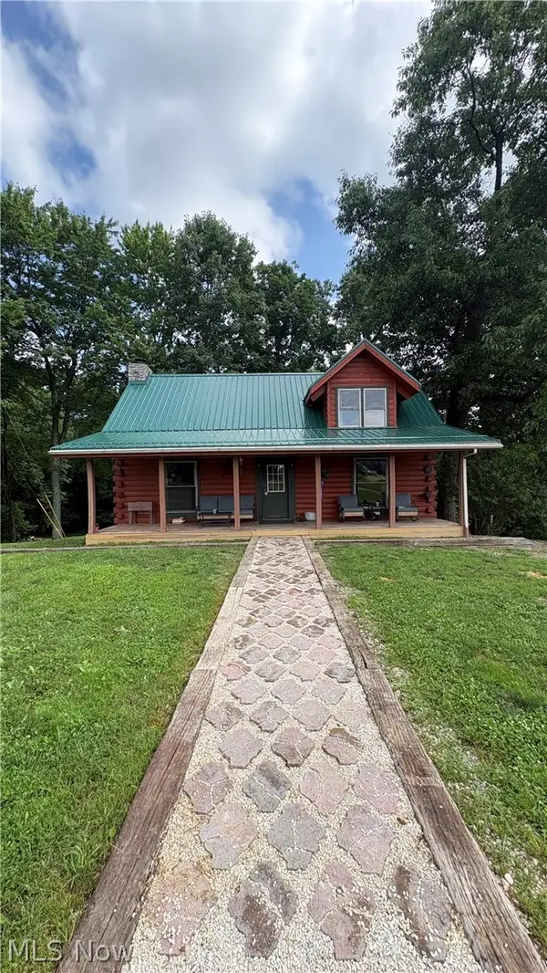 3300 Ivory Nw Road, Carrollton, OH 44615