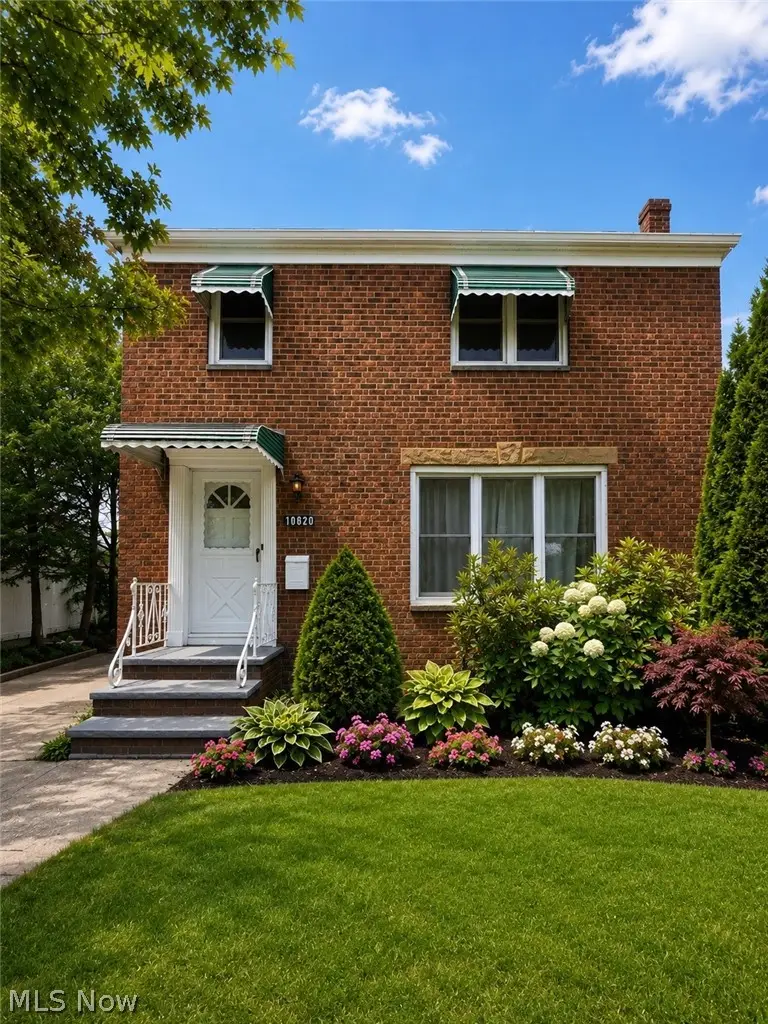 10620 Mccracken Boulevard, Garfield Heights, OH 44125 - #1