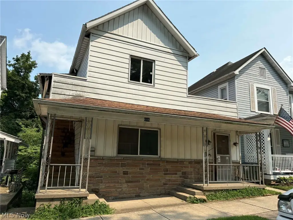 606 N 10th Street, Cambridge, OH 43725 - #1