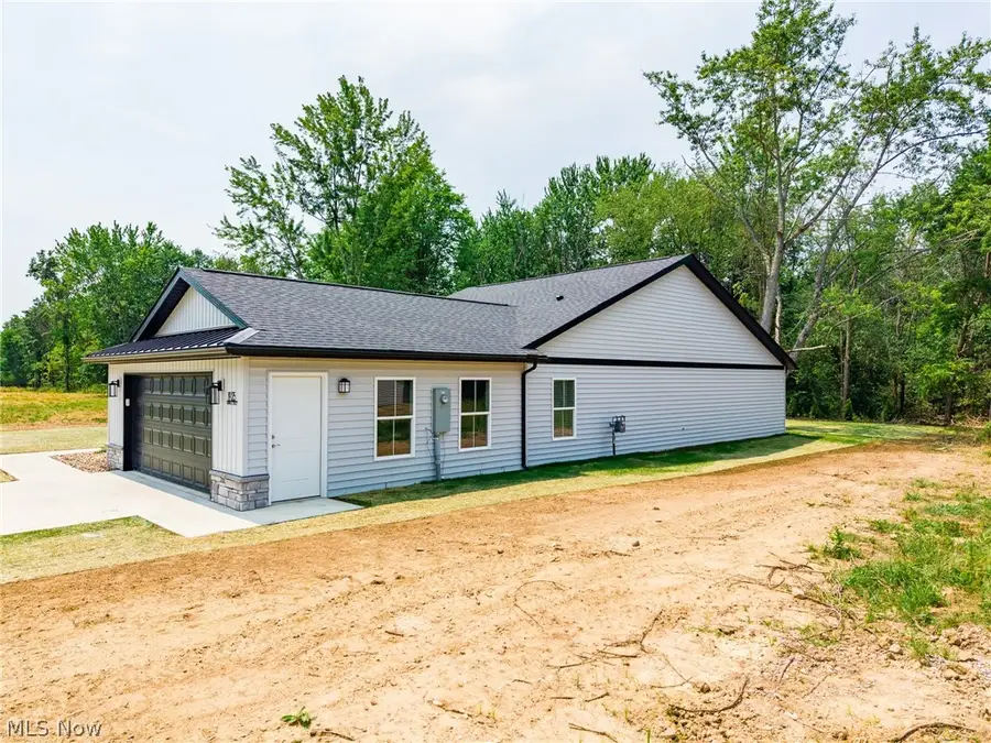 1925 Candell Sw Avenue, Massillon, OH 44646 - #2