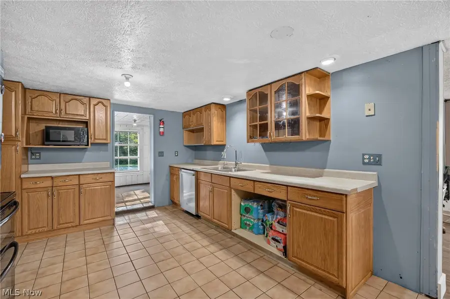 6919 W Smith Road, Medina, OH 44256 - #3