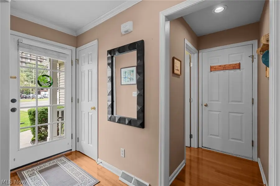 5112 E Lake Road, Sheffield Lake, OH 44054 - #3