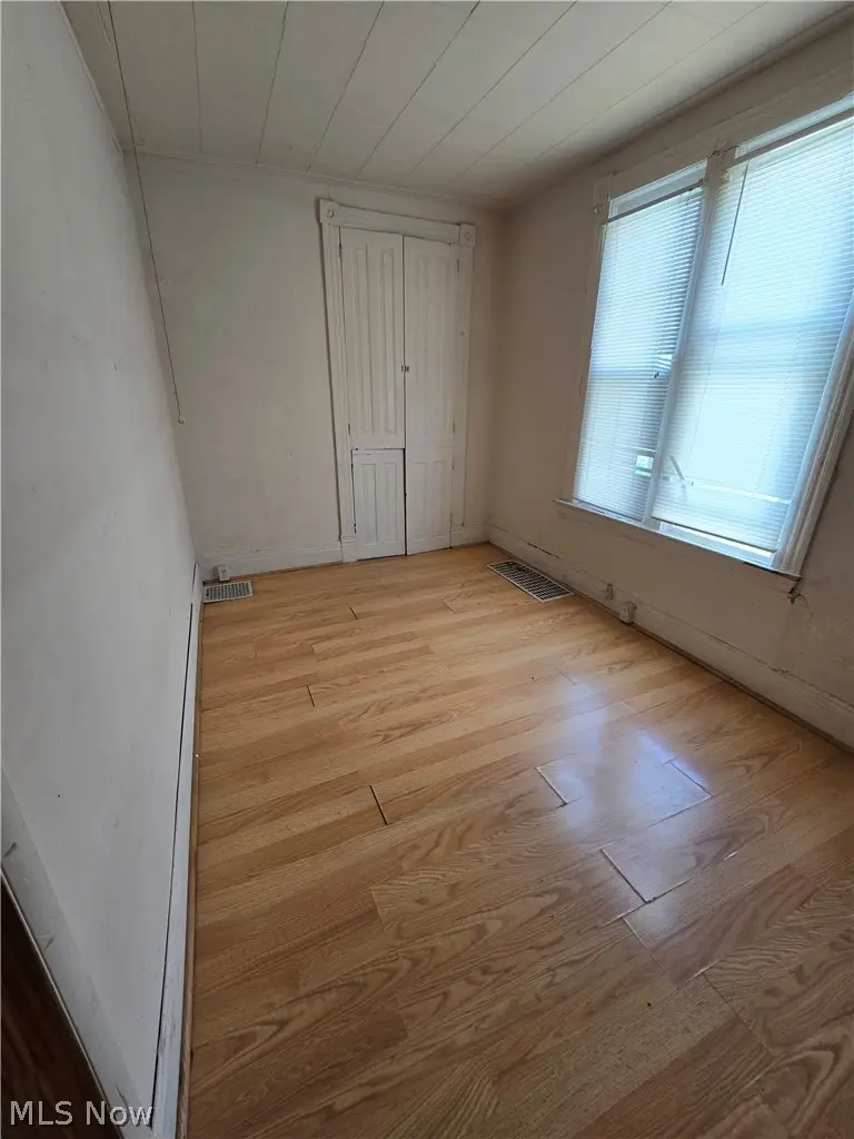 312 N 7th Street, Martins Ferry, OH 43935 - #3