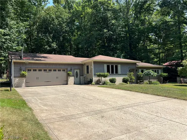 7430 Whitewood Drive, Ashtabula, OH 44004
