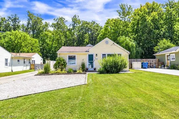 5659 Pleasant Street, North Ridgeville, OH 44039