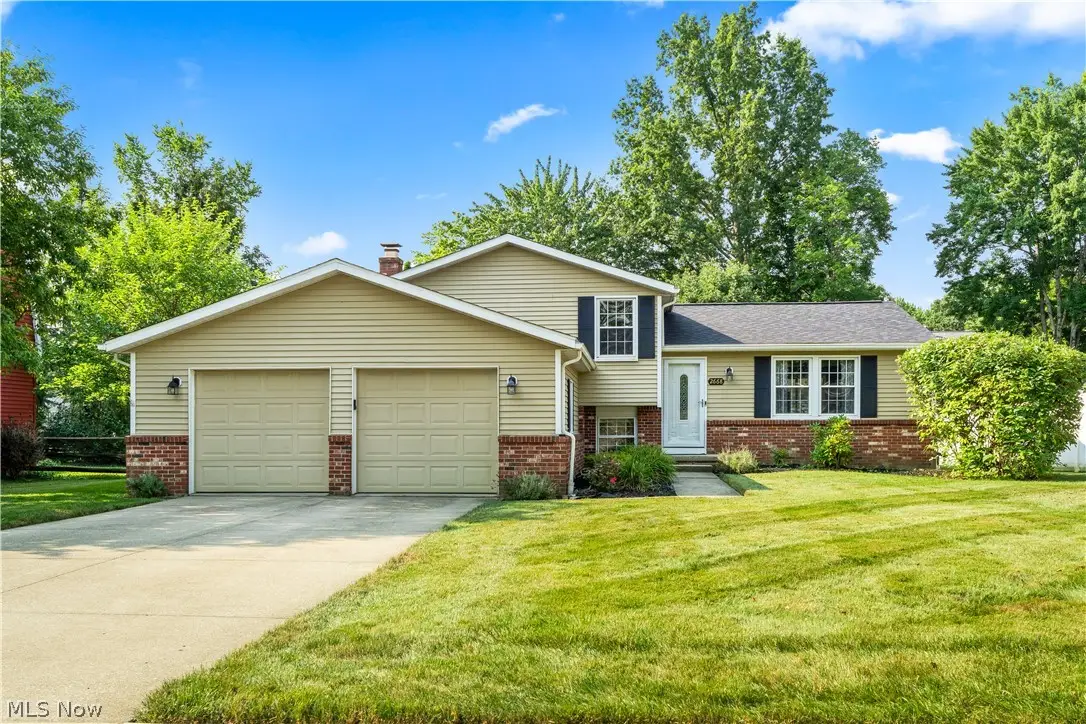 2668 Serra Vista Drive, Stow, OH 44224 - #1