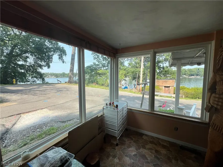 226 E Pace Avenue, Akron, OH 44319 - #3