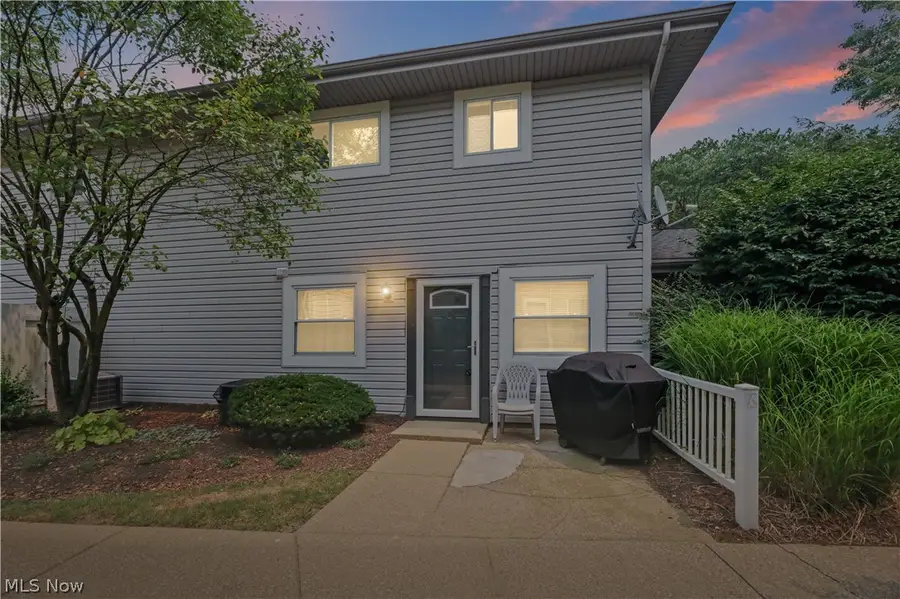 2436 Island Drive #C, Uniontown, OH 44685 - #2