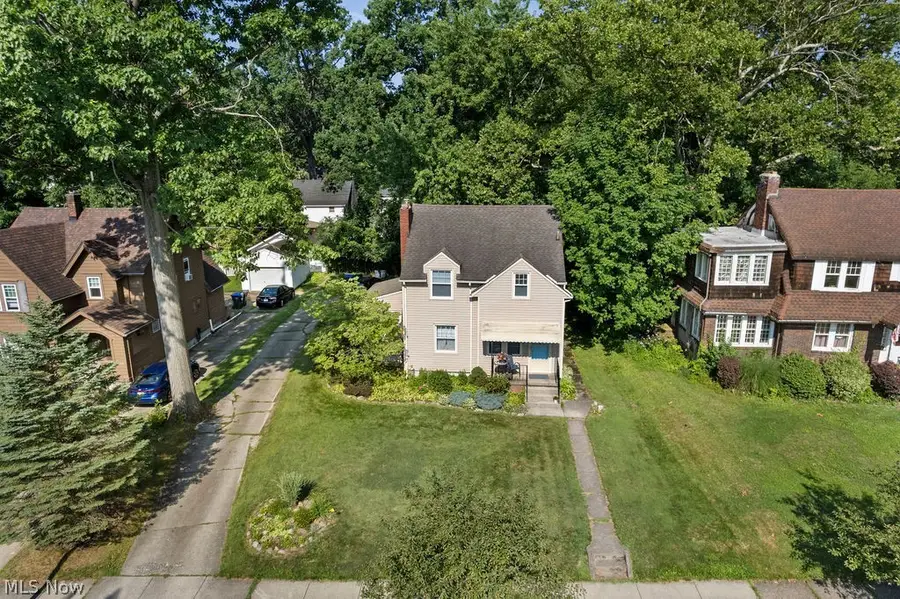 2340 16th Street, Cuyahoga Falls, OH 44223 - #2