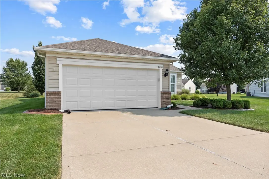 9099 Vernon Hill, North Ridgeville, OH 44039 - #1