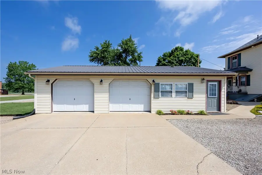 401 N Mount Vernon Avenue, Loudonville, OH 44842 - #3