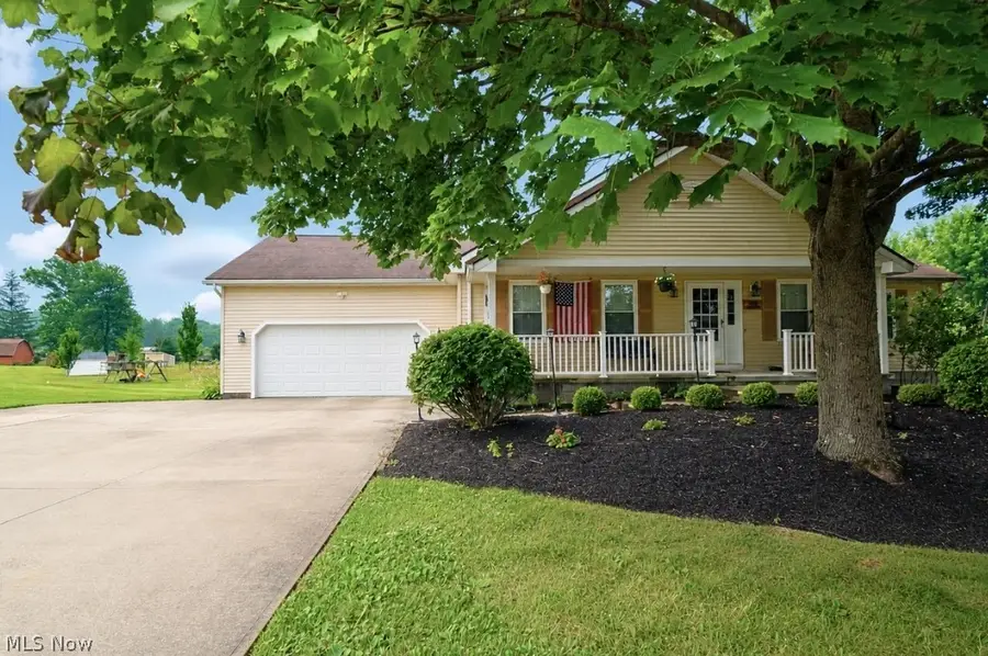 5566 River Road, Madison, OH 44057 - #3