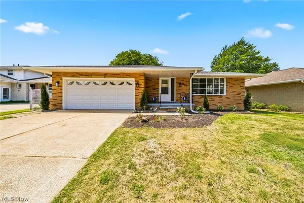 6860 Day Drive, Parma, OH 44129