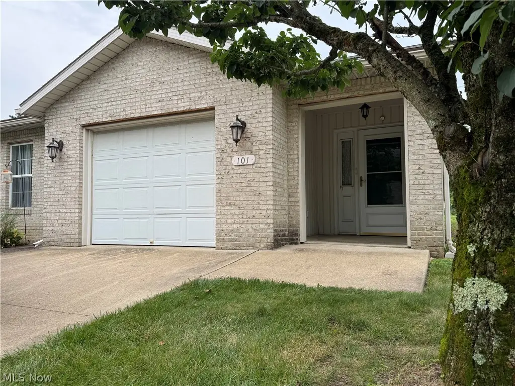 101 Brambly Hedge Drive, Millersburg, OH 44654 - #1